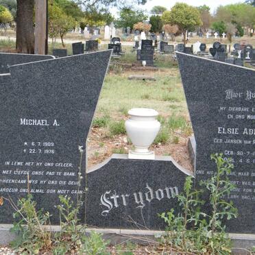 STRYDOM Michael A. 1909-1976 &amp; Elsie Adriana JANSEN VAN RENSBURG 1913-1969