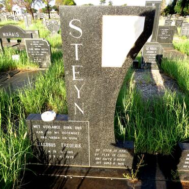 STEYN Jacobus Frederik 1915-1979 & Catharina Margaretha 1923-2009_1