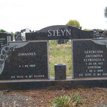 STEYN Johannes 1909-2001 &amp; Gertruida Jacomina Petronella STRYDOM 1912-1984