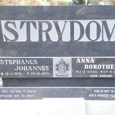STRYDOM Stephanus Johannes 1939-1972 &amp; Anna Dorothea SADLER 1940-2011