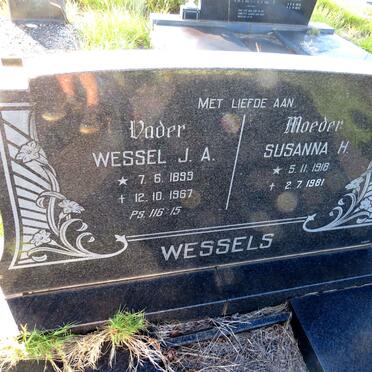 WESSELS Wessel J.A. 1899-1967 & Susanna H. 1918-1981
