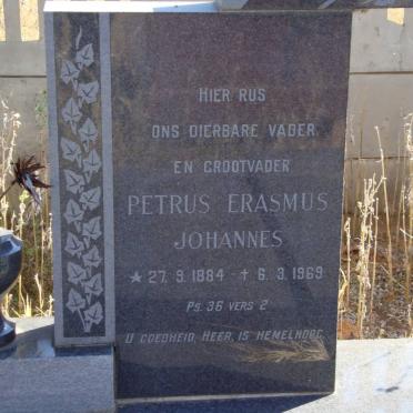 VORSTER Petrus Erasmus Johannes 1884-1969 &amp; Maria M.P. VENTER 1889-1968