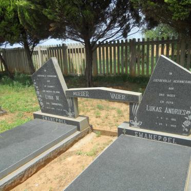 SWANEPOEL Lukas Andries 1915-1993 &amp; Lydia M. SWANEPOEL 1920-1983