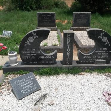PRETORIUS Petrus Johannes 1921-1992 &amp; Anna Catharina VAN DER MERWE 1923-2010