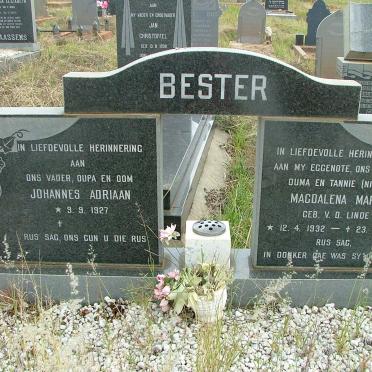 BESTER Johannes Adriaan 1927-  &amp; Magdalena Maria   V.D.LINDE 1932-1982