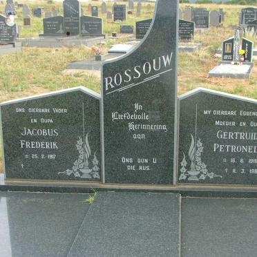 ROSSOUW Jacobus Frederik 1917-  &amp; Gertruida Petronella 1919-1986