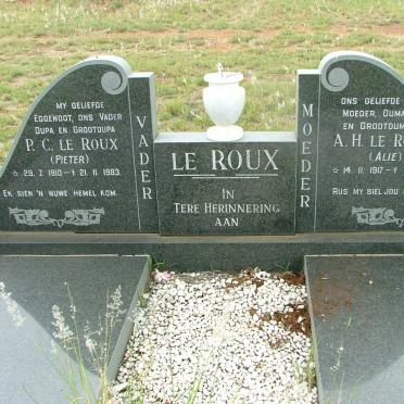 ROUX  P.C., le 1910-1983 &amp; A.H. 1917-