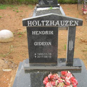 HOLTZHAUZEN Hendrik Gideon 1950-2011