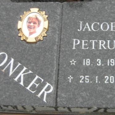 JONKER Cornelia Gertruida nee GEYER 1931-2013 :: JONKER Jacob Petrus 1997-2014