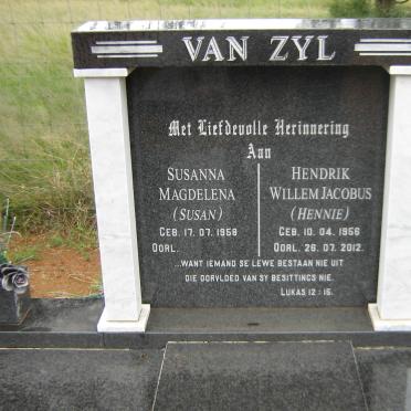 ZYL Hendrik Willem Jacobus, van 1956-2012 &amp; Susanna Magdelena 1958-