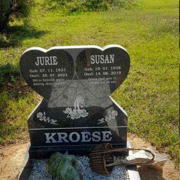 KROESE Jurie 1933-2022 &amp; Susan 1938-2019