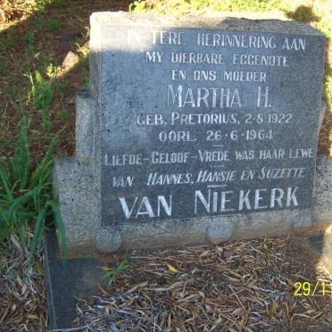 NIEKERK Martha H., van nee PRETORIUS 1922-1964