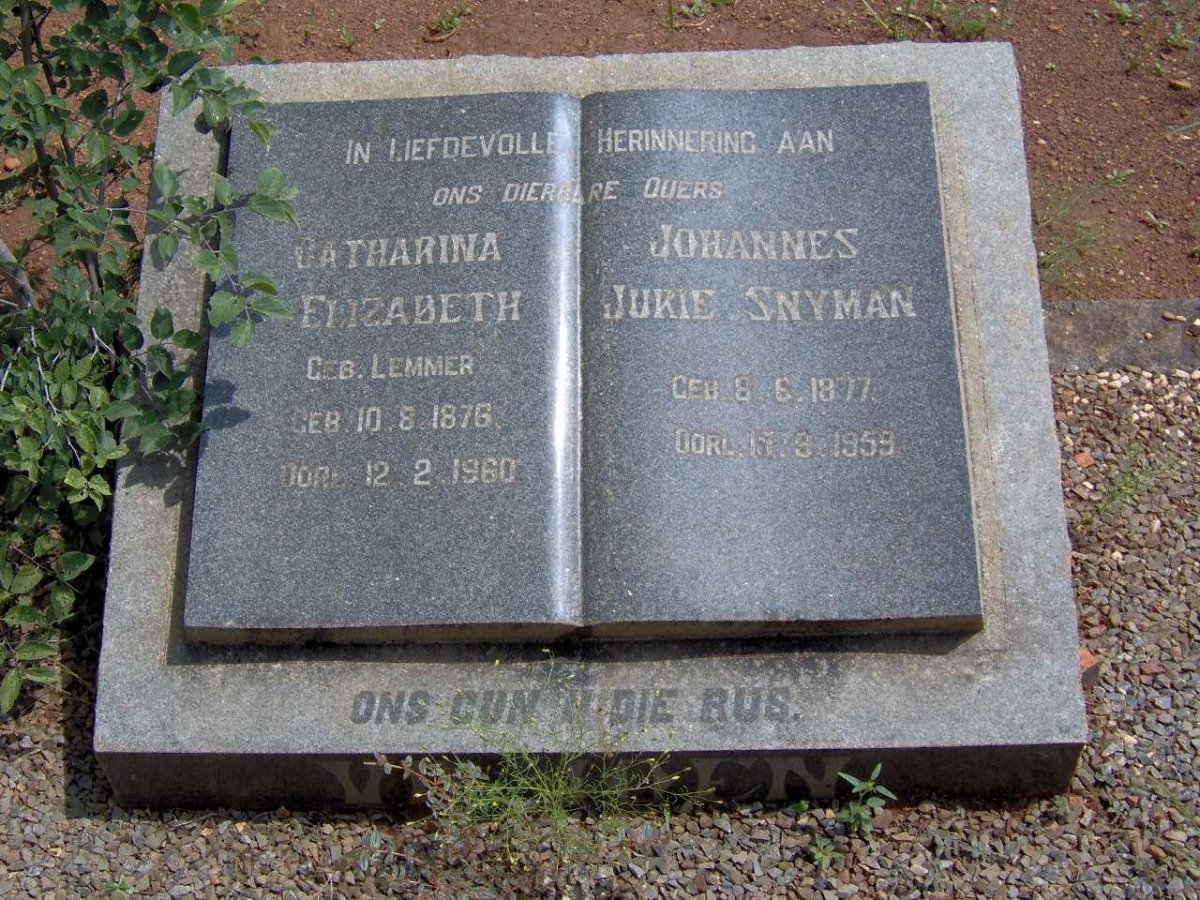 SNYMAN Johannes Jurie 1877-1959 &amp; Catharina Elizabeth LEMMER 1876-1960