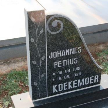 KOEKEMOER Johannes Petrus 1919-1998