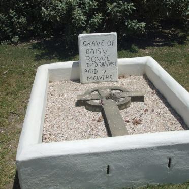 Western Cape, AGULHAS, Agulhas lighthouse, single grave