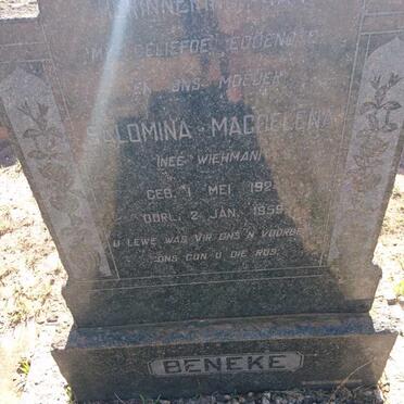 BENEKE Salomina Magdelena nee WIEHMAN 1924-1959