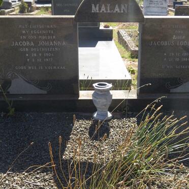 MALAN Jacobus Lodewikus 1904-1984 &amp; Jacoba Johanna OOSTHUIZEN 1904-1977 