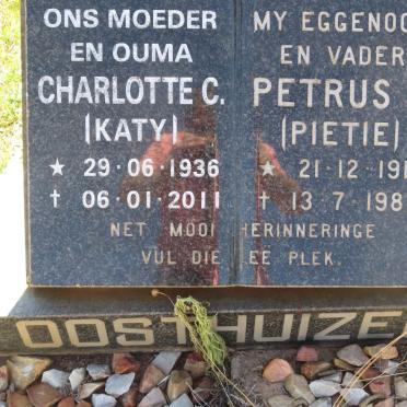 OOSTHUIZEN Petrus J. 1917-1982 &amp; Charlotte C. 1936-2011