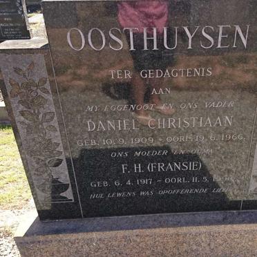 OOSTHUYSEN Daniel Christiaan 1909-1966 &amp; F.H. 1917-1990