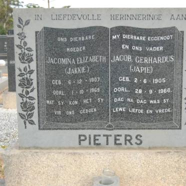 PIETERS Jacob Gerhardus 1905-1966 &amp; Jacomina Elizabeth 1907-1969