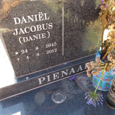 PIENAAR Daniël Jacobus 1945-2012