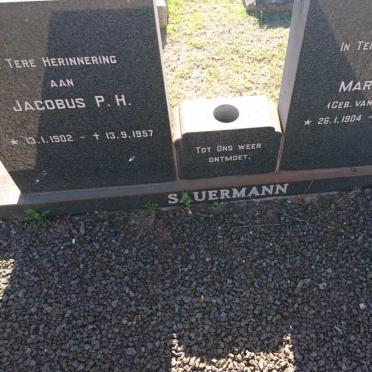 SAUERMANN Jacobus P.H. 1902-1957 &amp; Martha M. VAN NIEKERK 1904-1978