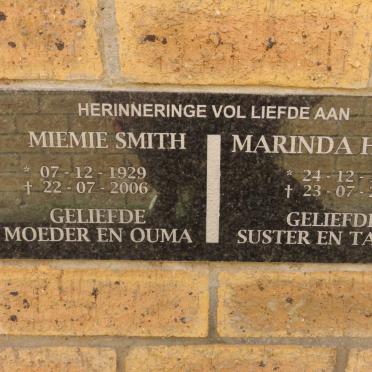SMITH Miemie 1929-2006 :: HOWEL Marinda 1961-2006