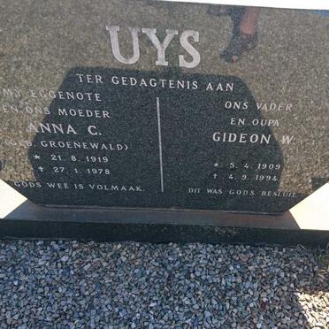 UYS Gideon W. 1909-1994 &amp; Anna C. GROENEWALD 1919-1978