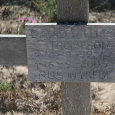 THOMPSON Dawid William 1924-2005