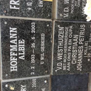 HOFFMANN Albie 1933-2003 :: WESTHUIZEN Christiaan Johannes Petrus, v.d. 1926-2012