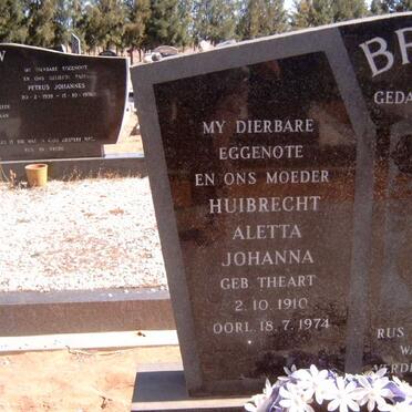 BRAND Michiel Christiaan Albertus 1909-2000 &amp; Huibrecht Aletta Johanna THEART 1910-1974