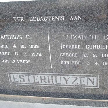 ESTERHUYZEN Jacobus C. 1889-1976 &amp; Elizabeth G. CORDIER 1899-1971