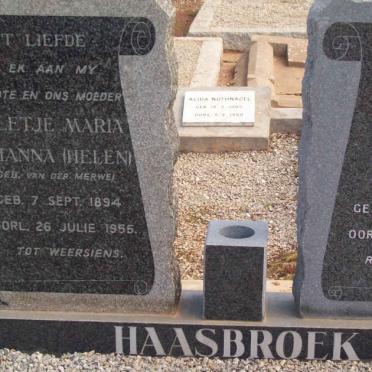 HAASBROEK Hermanus Jacobus 1895-1989 &amp; Hilletje Maria Johanna VAN DER MERWE 1894-1955