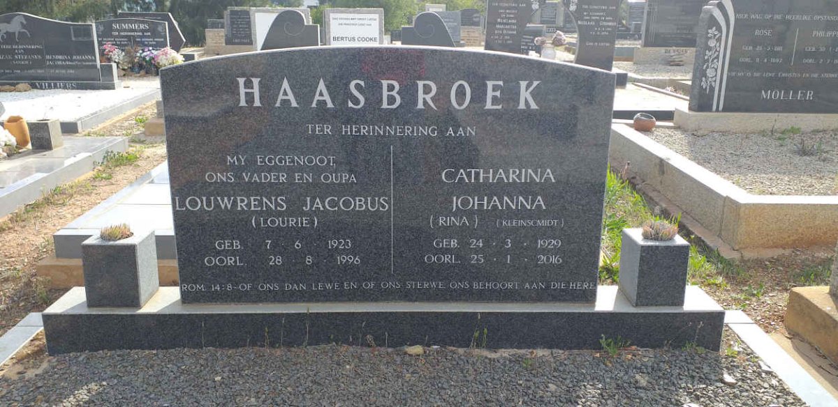 HAASBROEK Louwrens Jacobus 1923-1996 &amp; Catharina Johanna KLEINSCMIDT 1929-2016