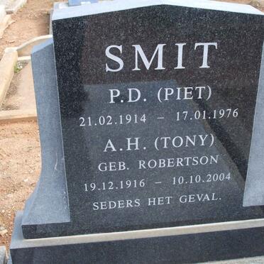 SMIT P.D. 1914-1976 &amp; A.H. ROBERTSON 1916-2004