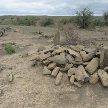 Western Cape, BEAUFORT-WEST district, Karoo National Park, Doornhoek 197, farm cemetery_03, Unknown grave