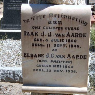 AARDE Izak J.J., van 1860-1955 &amp;  Elsabe J.C. PHEIFFER 1865-1936