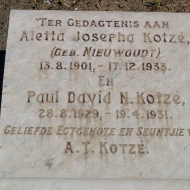 KOTZÉ Aletta Josepha nee NIEUWOUDT 1901-1933 :: KOTZÉ Paul David N. 1929-1931