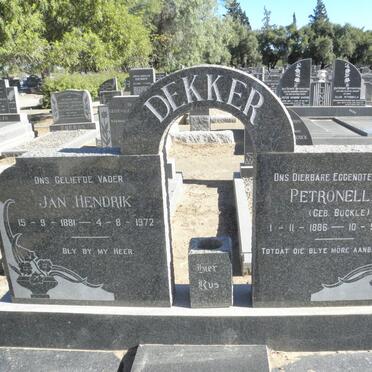 DEKKER Jan Hendrik 1881-1972 &amp; Petronella BUCKLE 1886-1965