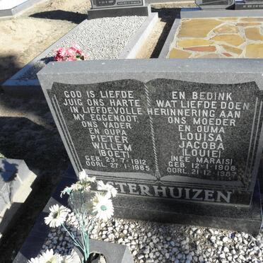 ESTERHUIZEN Pieter Willem 1912-1985 &amp; Louisa Jacoba MARAIS 1908-1987