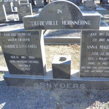 SNYDERS Andries Stefanus 1905-1983 &amp; Anna Magdalena LE ROUX 1907-1974