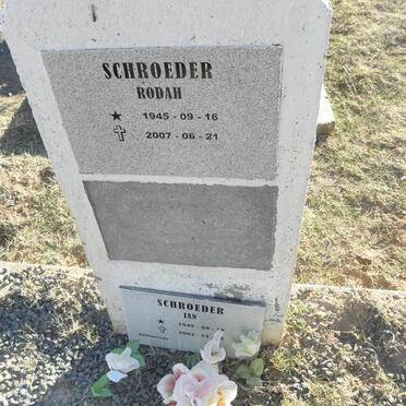 SCHROEDER Jan 1945-2003 &amp; Rodah 1945-2007 