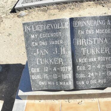 TUKKER Jan J.H. 1879-1966 &amp; Christina W. VAN ROOYEN 1889-1970