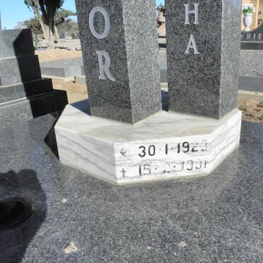 VICTOR Koos 1923-2004 &amp; Martha 1923-1991