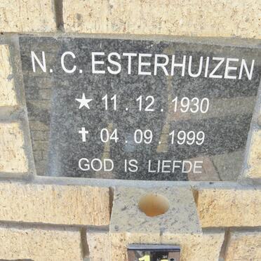 ESTERHUIZEN N.C. 1930-1999