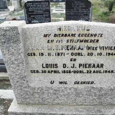 PIENAAR Erna M.E. nee VIVIERS 1871-1944 :: PIENAAR D.J. 1858-1949