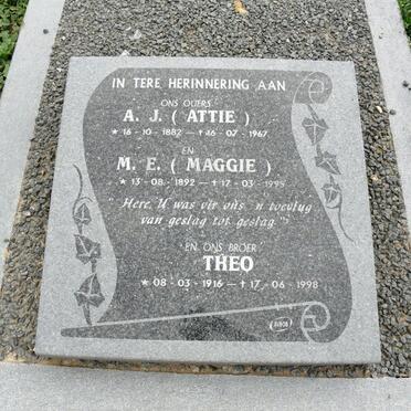 PIENAAR A.J. 1882-1967 &amp; M.E. 1892-1995 :: PIENAAR Theo 1916-1998