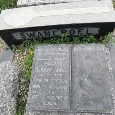 SWANEPOEL Louisa Anna nee DE BEER 1911-1962