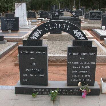 CLOETE Gert Johannes 1903- &amp; Anna Maria MOELICH 1898-1986