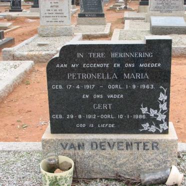 DEVENTER Gert, van 1912-1986 &amp; Petronella Maria 1917-1963